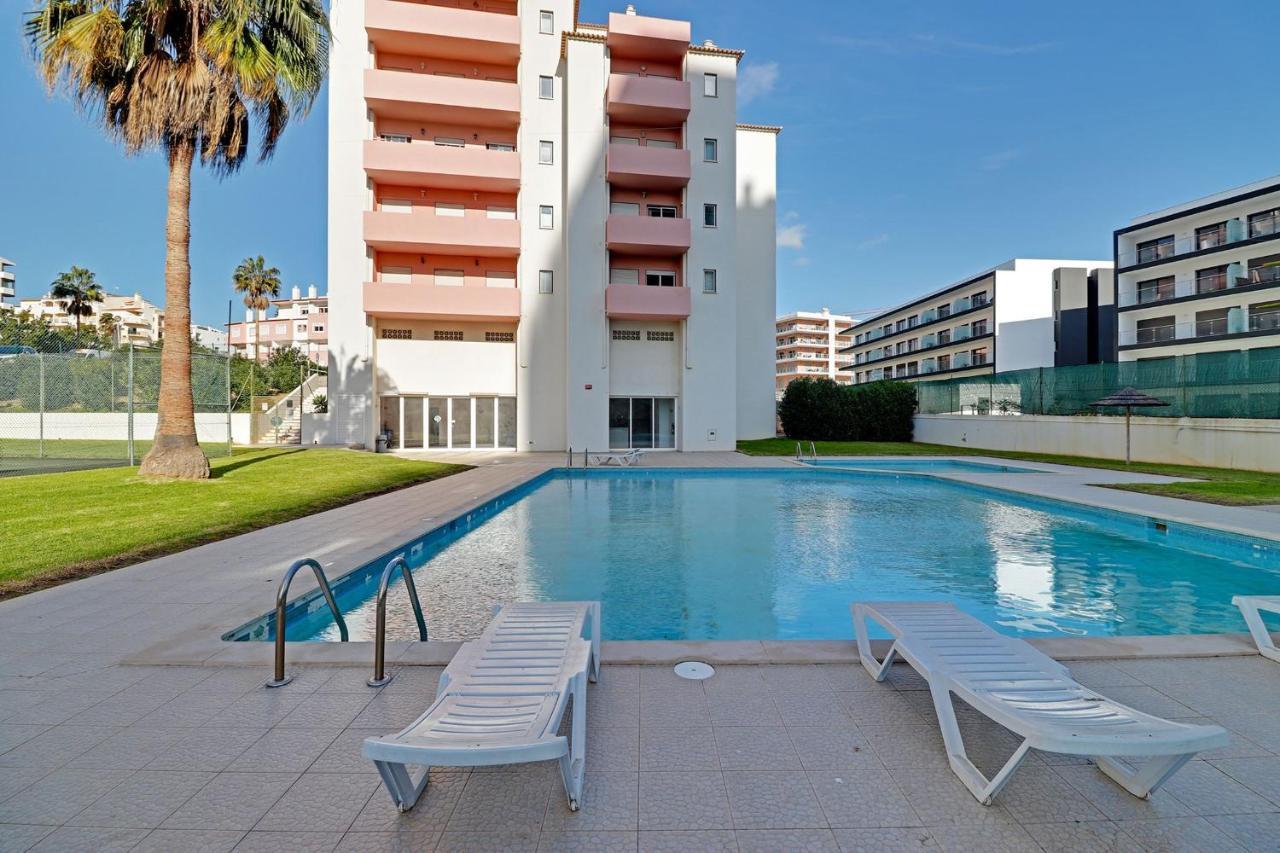 Praia Da Rocha Central 1 With Pool By Homing Portimao Luaran gambar