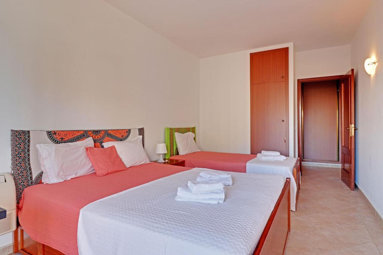 Praia Da Rocha Central 1 With Pool By Homing Portimao Luaran gambar