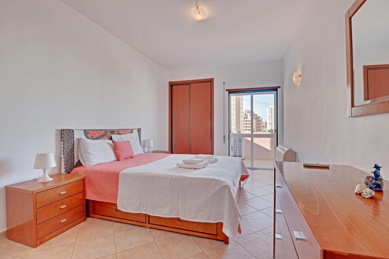 Praia Da Rocha Central 1 With Pool By Homing Portimao Luaran gambar