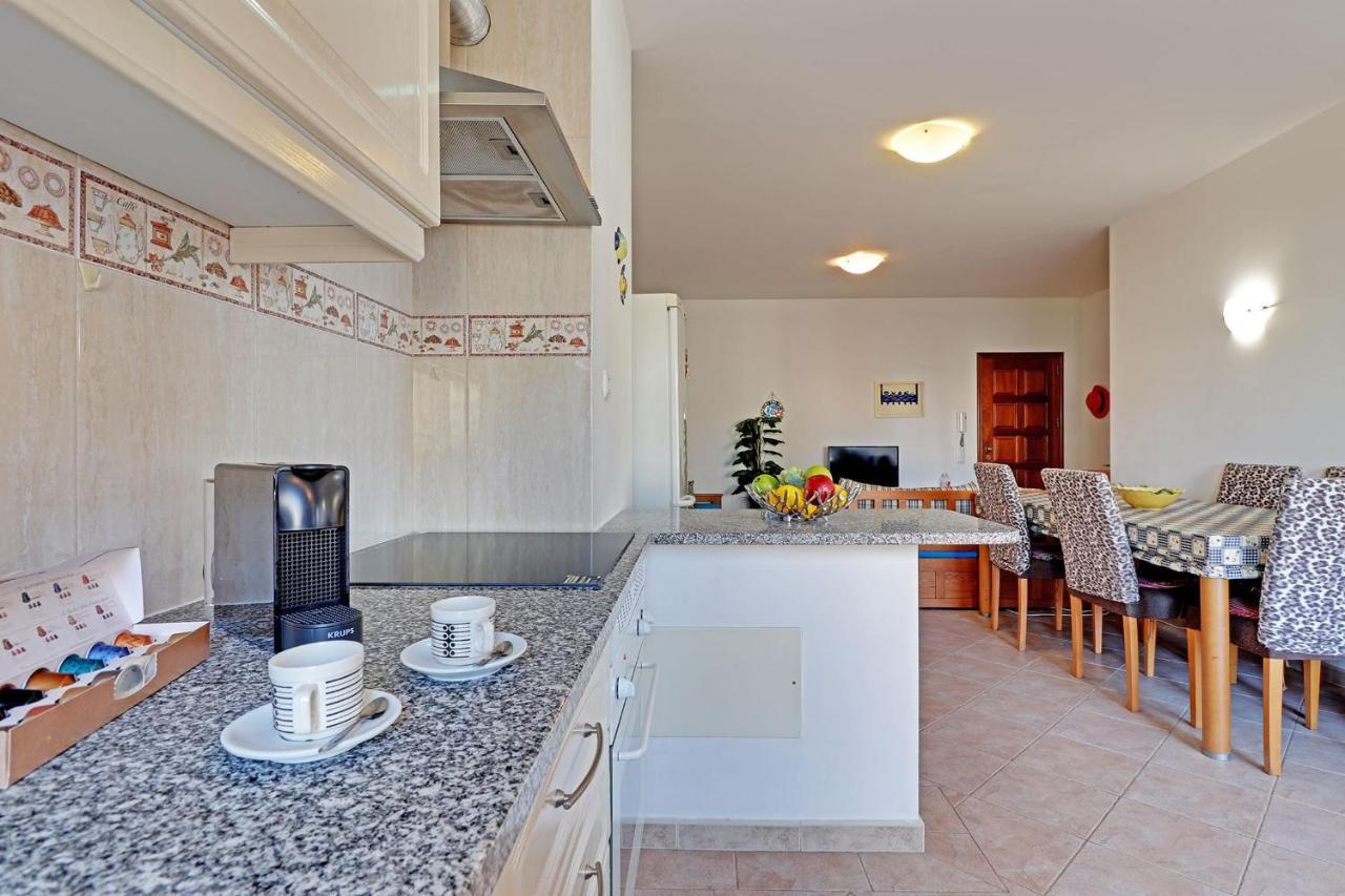 Praia Da Rocha Central 1 With Pool By Homing Portimao Luaran gambar